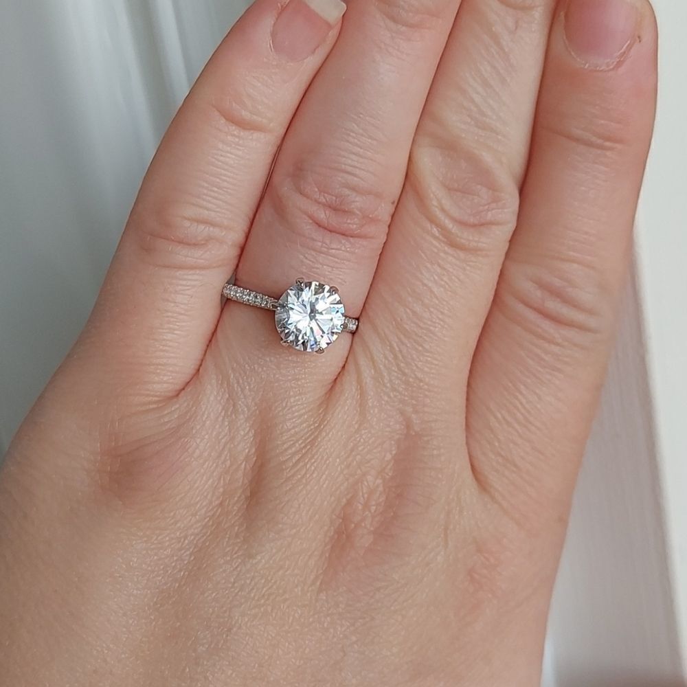 3 Carat Cubic Zircon Silver Ring - Picture 5 of 5